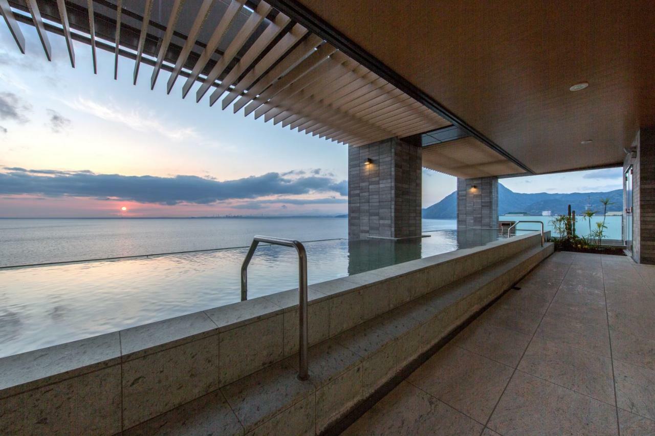 Rex Hotel Beppu Buitenkant foto
